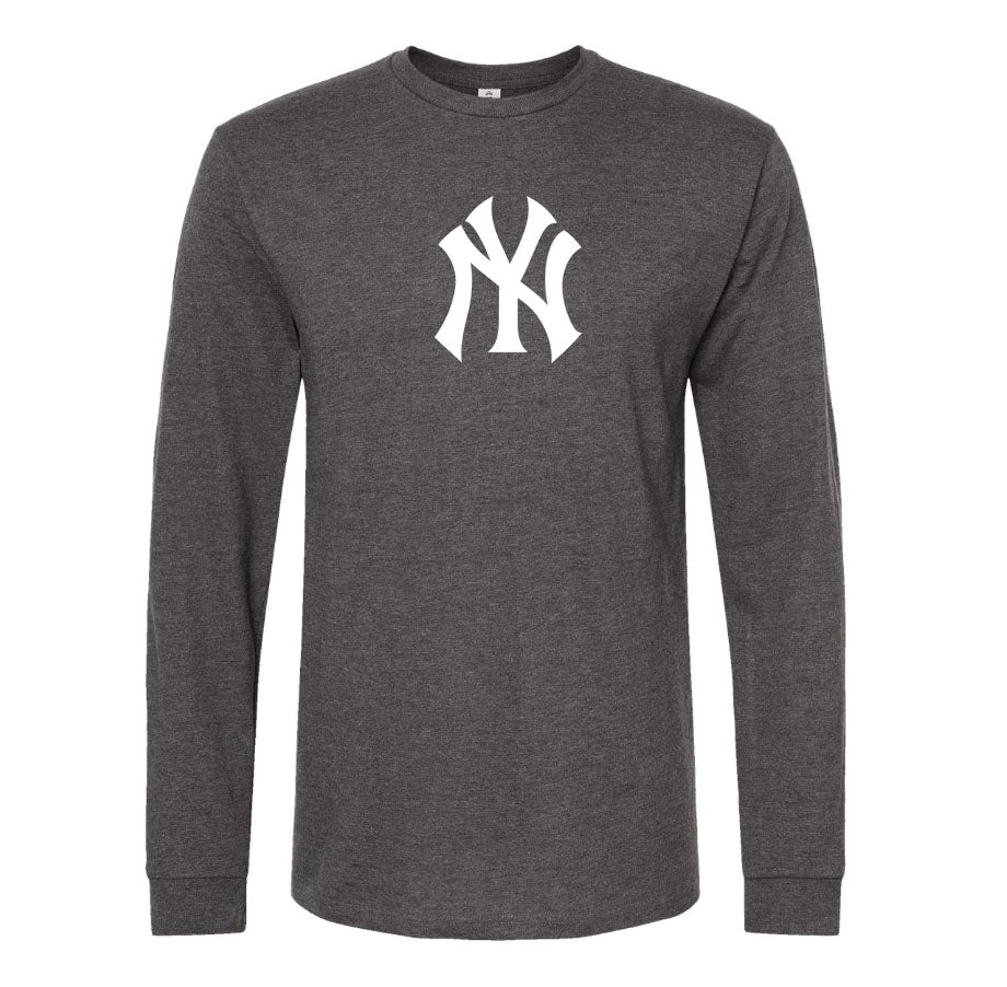 Men's NY Yankees Long Sleeve T-Shirt